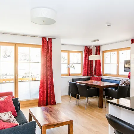 A Casa Residenz Апартаменты *